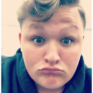 Meet your Posher, Justin